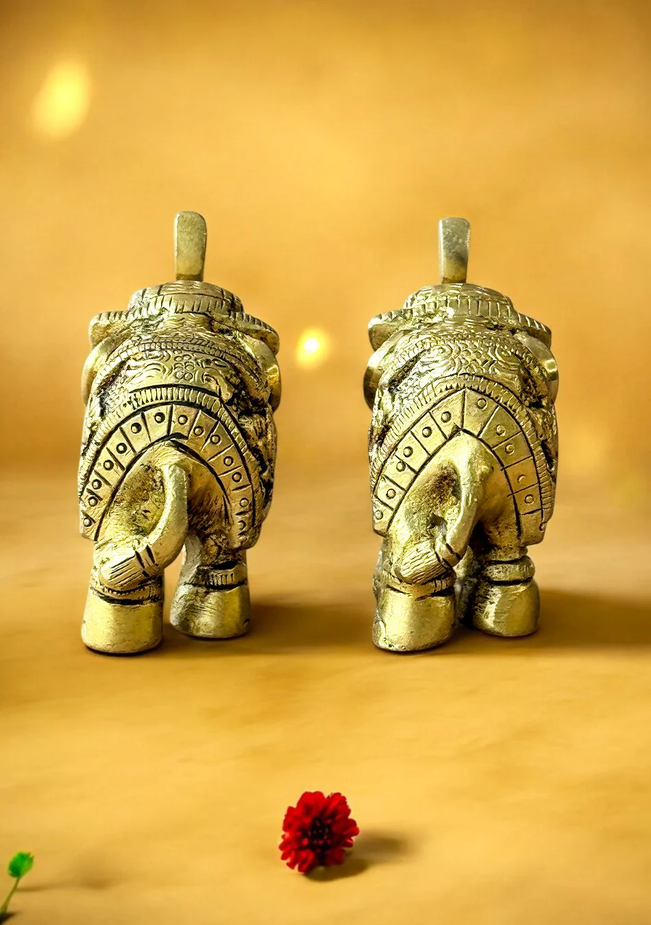 Antique Brass Royal Elephant Duo - Image 5
