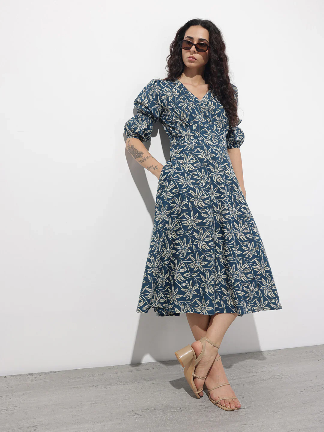 Aravalii Blue V-Neck Midi Cotton Dress - Image 2