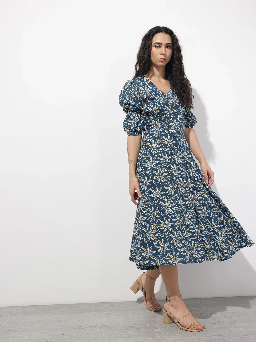 Aravalii Blue V-Neck Midi Cotton Dress - Image 7
