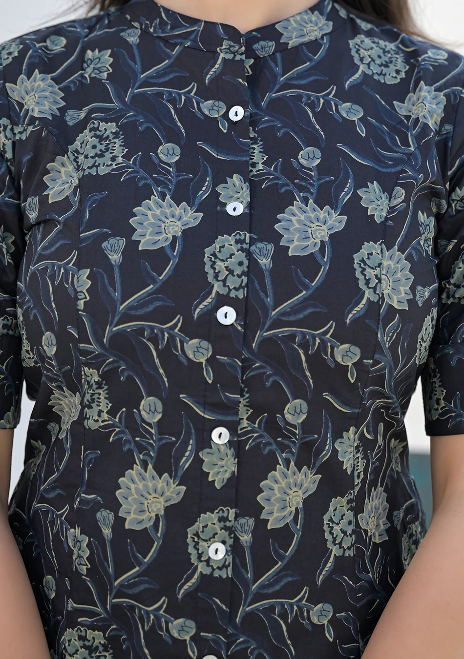 Aravalii Charcoal Sage Printed Co-ord Set - Image 7