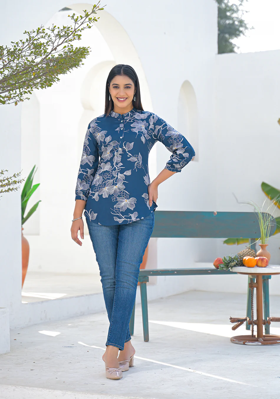 Aravalii ink blue floral print top - Image 7