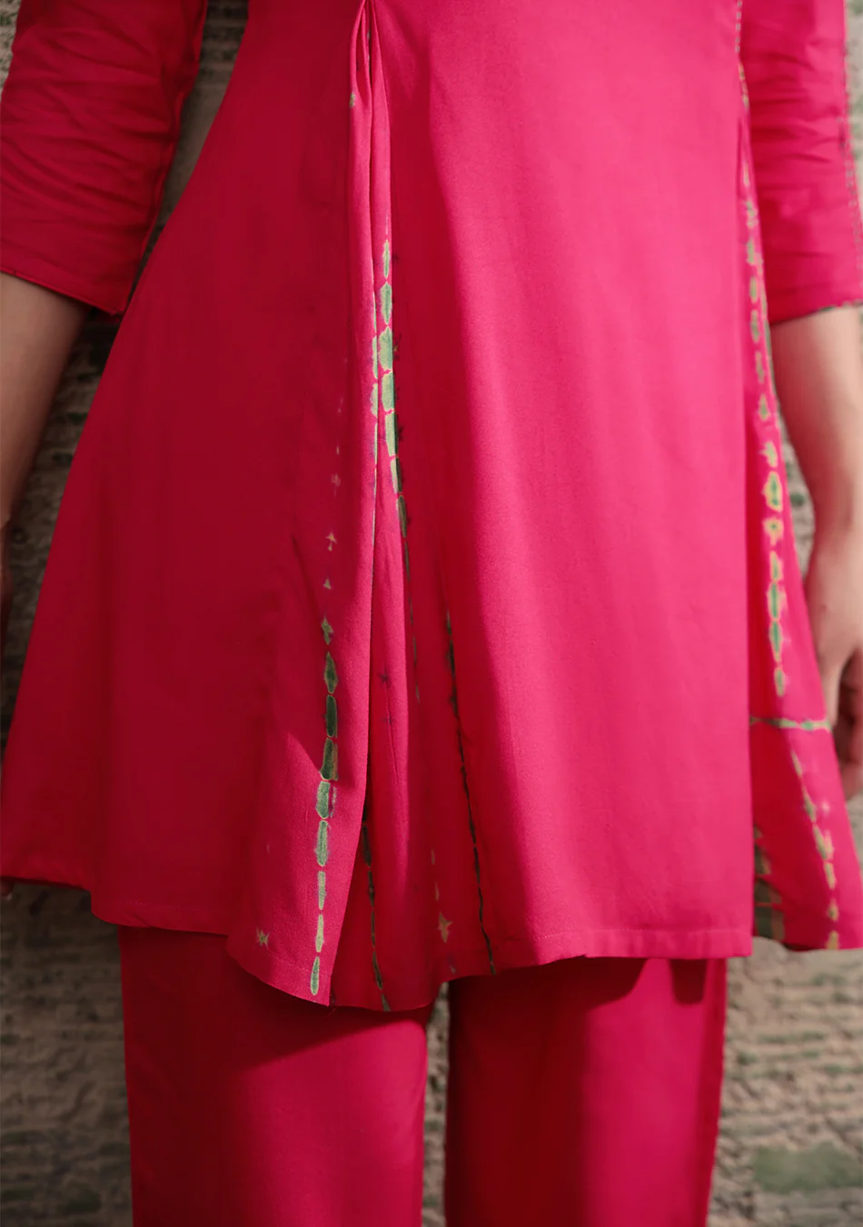 Aravalii Magenta Shibori Luxe Co-ord Set - Image 6