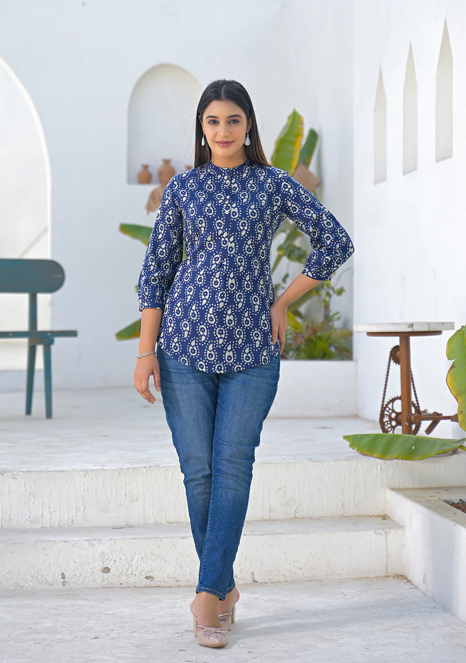 Aravalii Midnight indigo Buta Top - Image 4