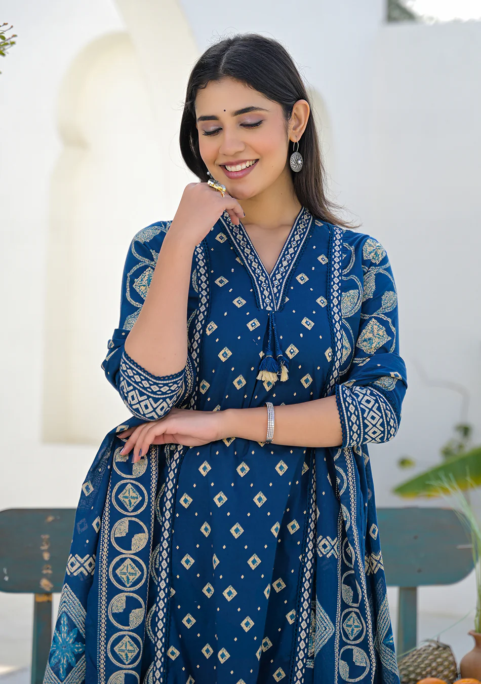 Aravalii Regal Indigo Motif Suit Set - Image 5
