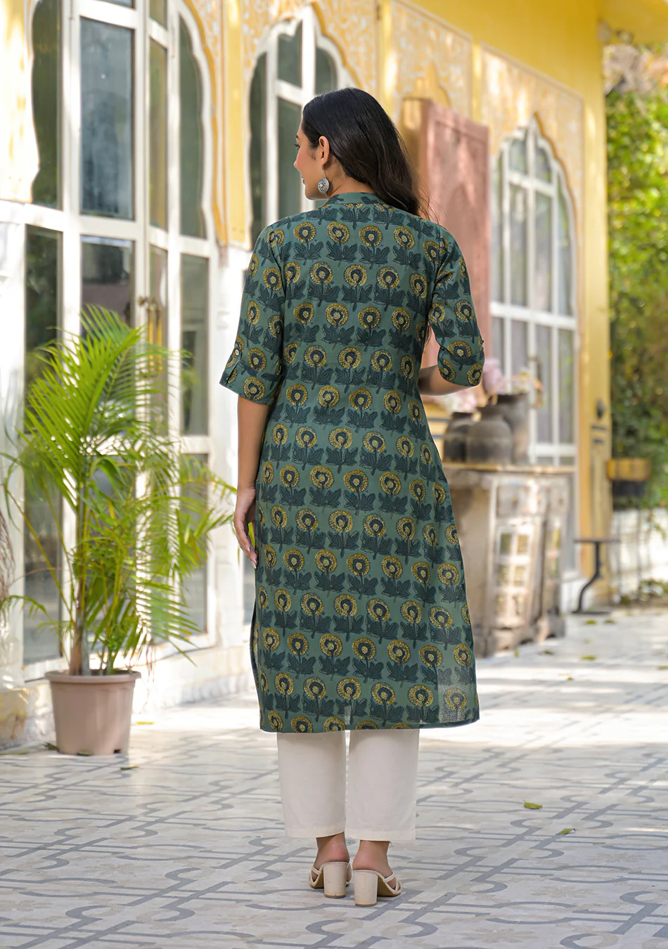 Aravalii Teal Mustard Floral Buta Kurta - Image 5