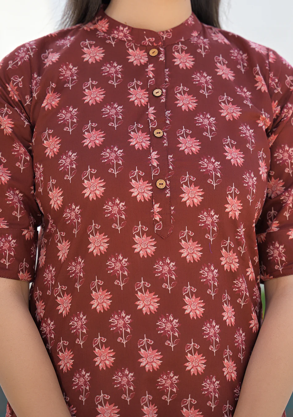 Aravalii Wine Rust Mini Floral Kurta - Image 3