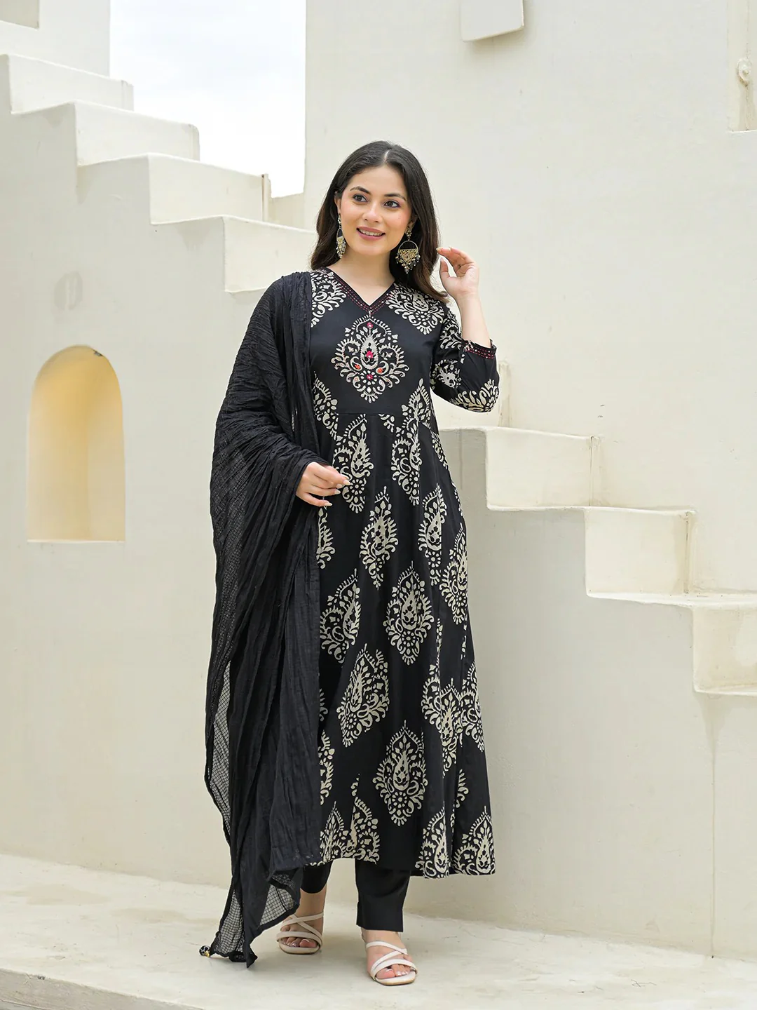 Black Cotton Anarkali kurta Pant Set with Dupatta - Image 4