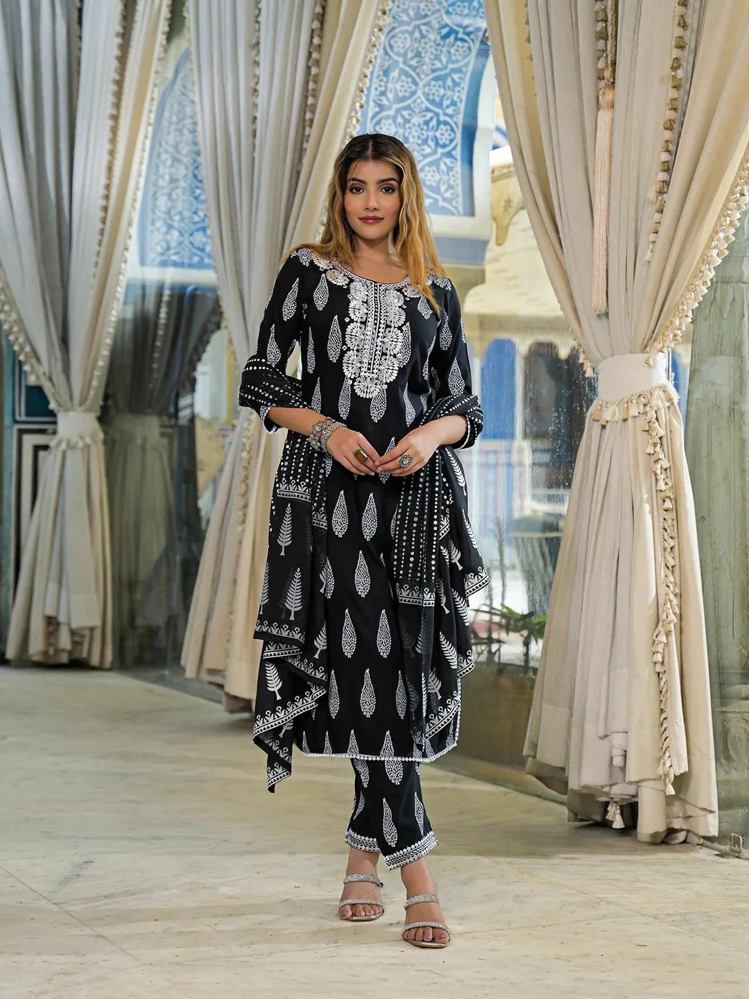 Black Embroidered Cotton Straight Kurta Pant Set With Dupatta - Image 3