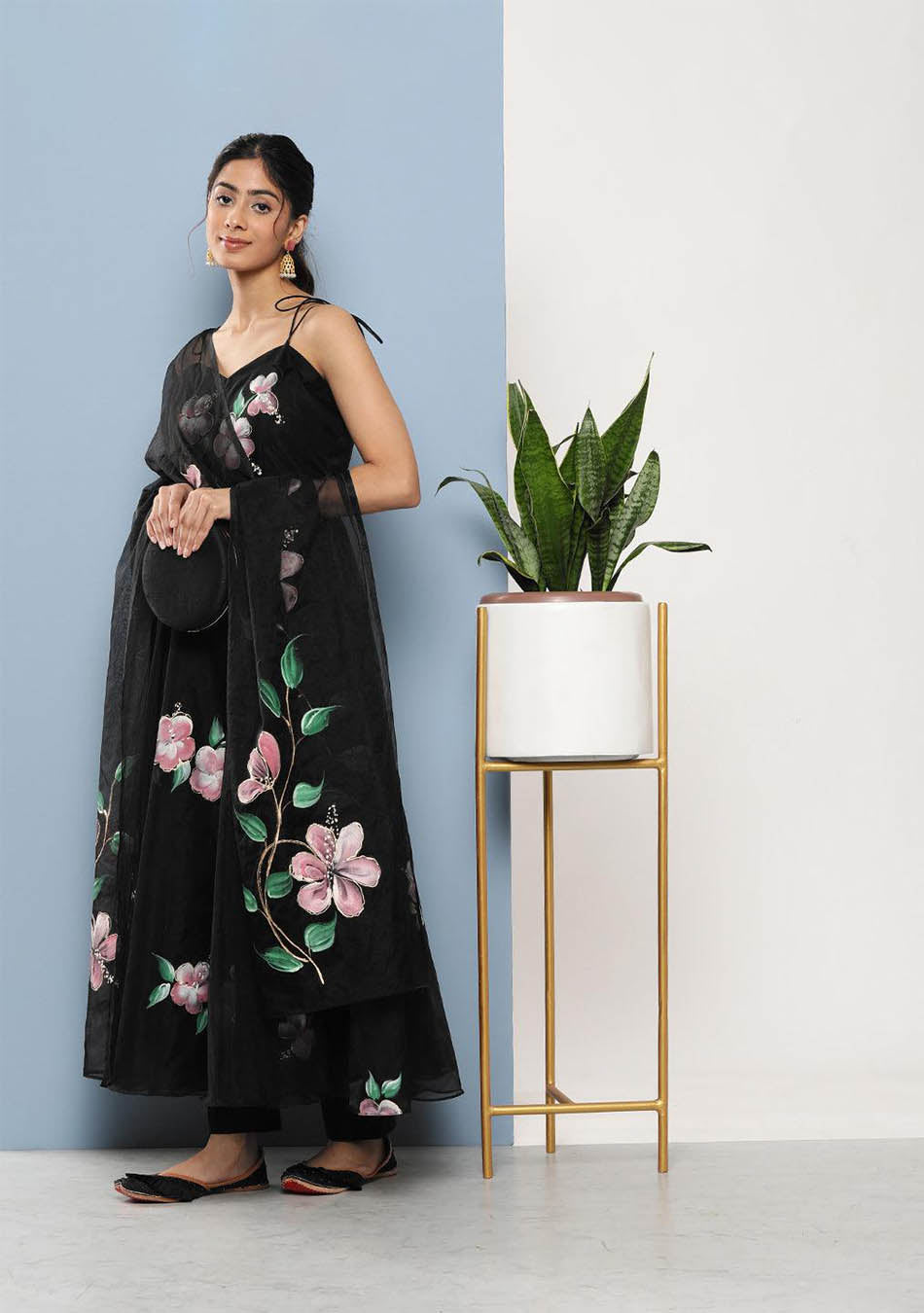 Black Hand Painted Floral Organza Anarkali Kurta Pant Set with Dupatta - Image 4