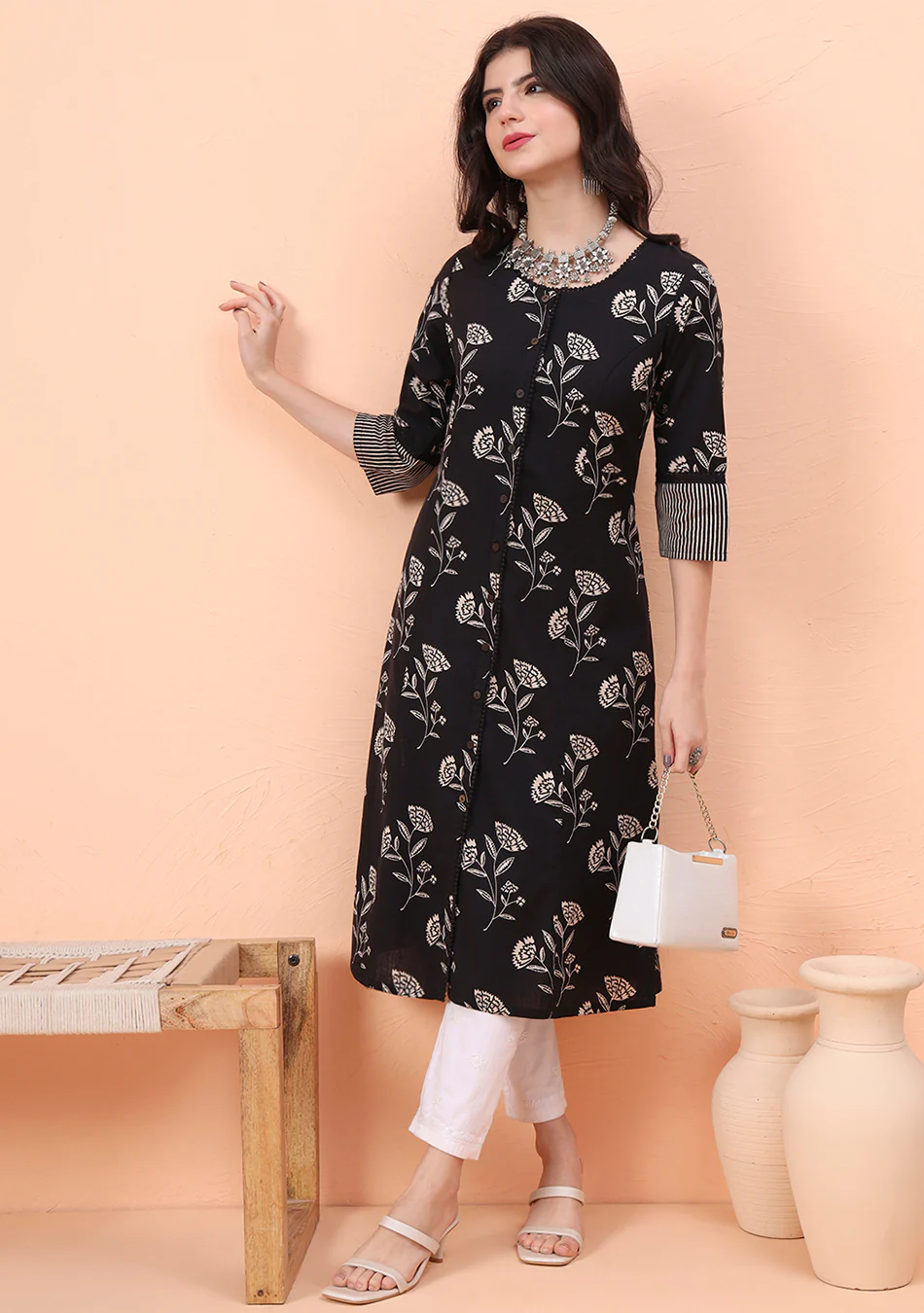 Aravalii Black Magic Blossom Kurta - Image 5