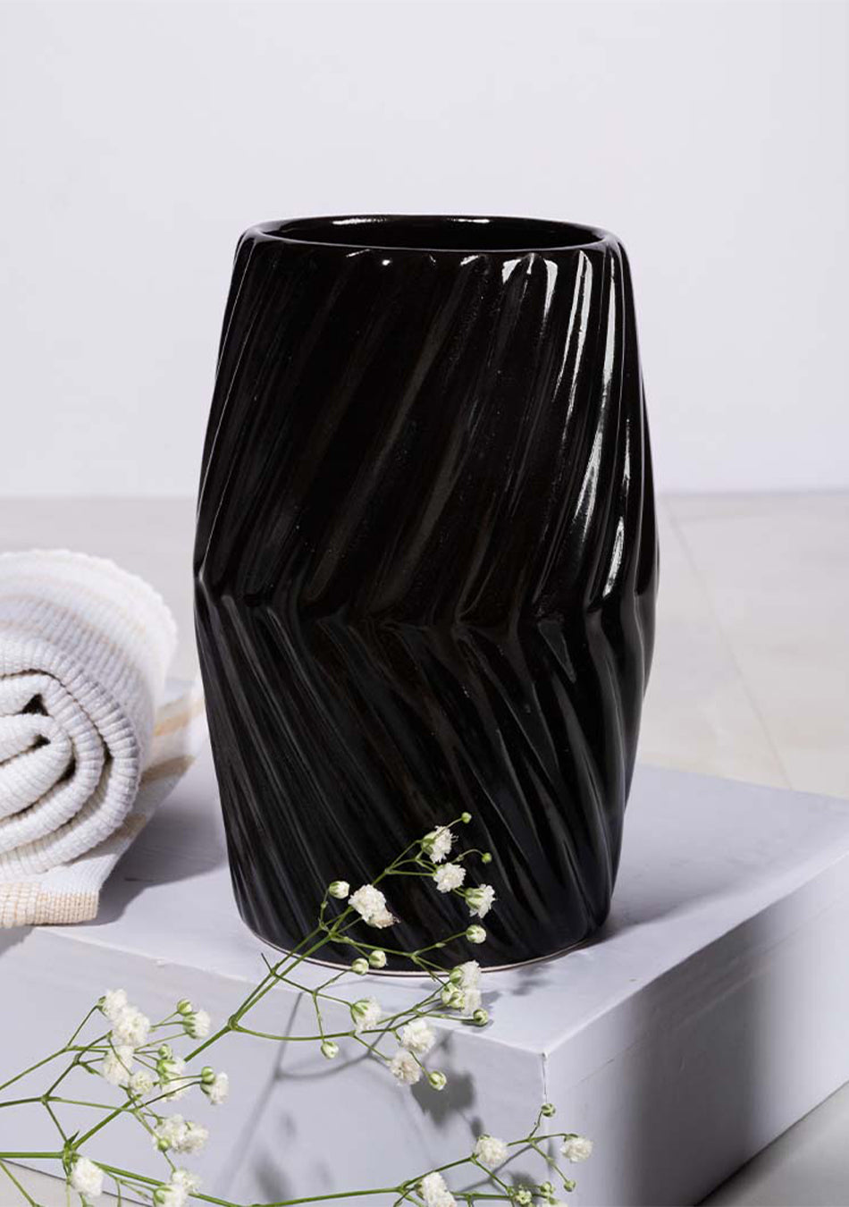 Black Striped Bathroom Set - Image 5