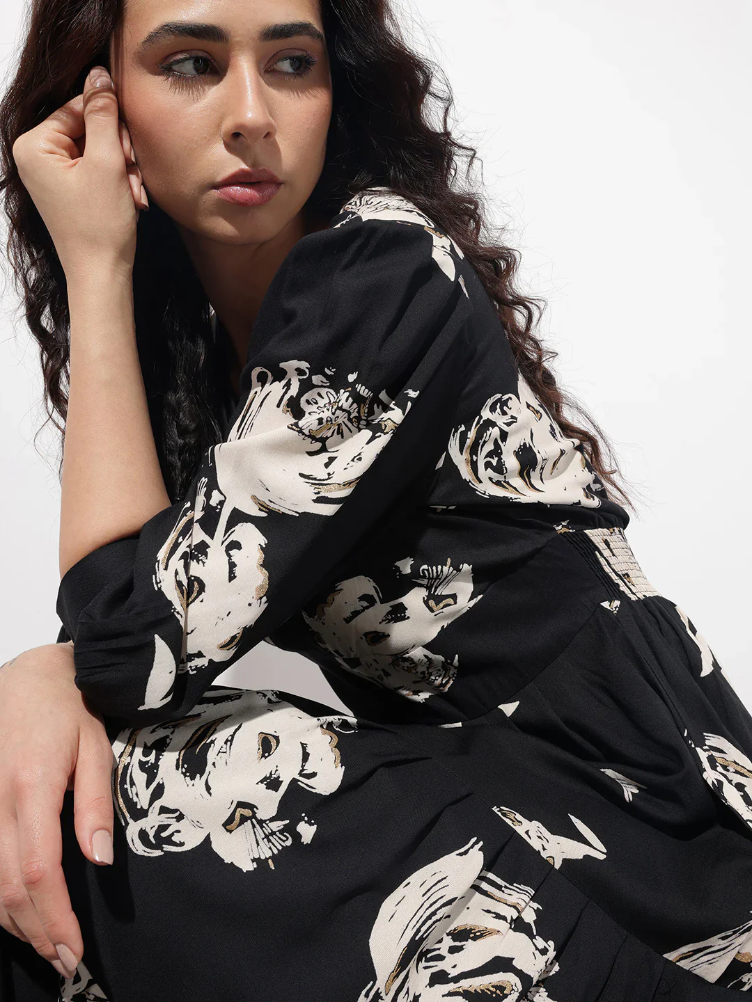 Aravalii Black V-Neck Midi Dress - Image 7