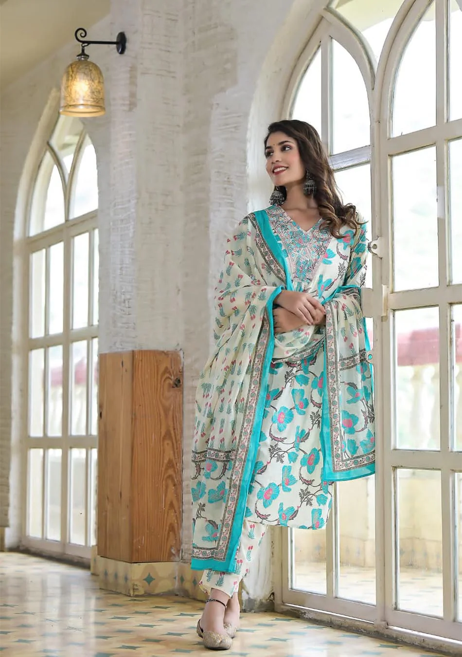 Blue and white floral V cut kurta pant set with dupatta