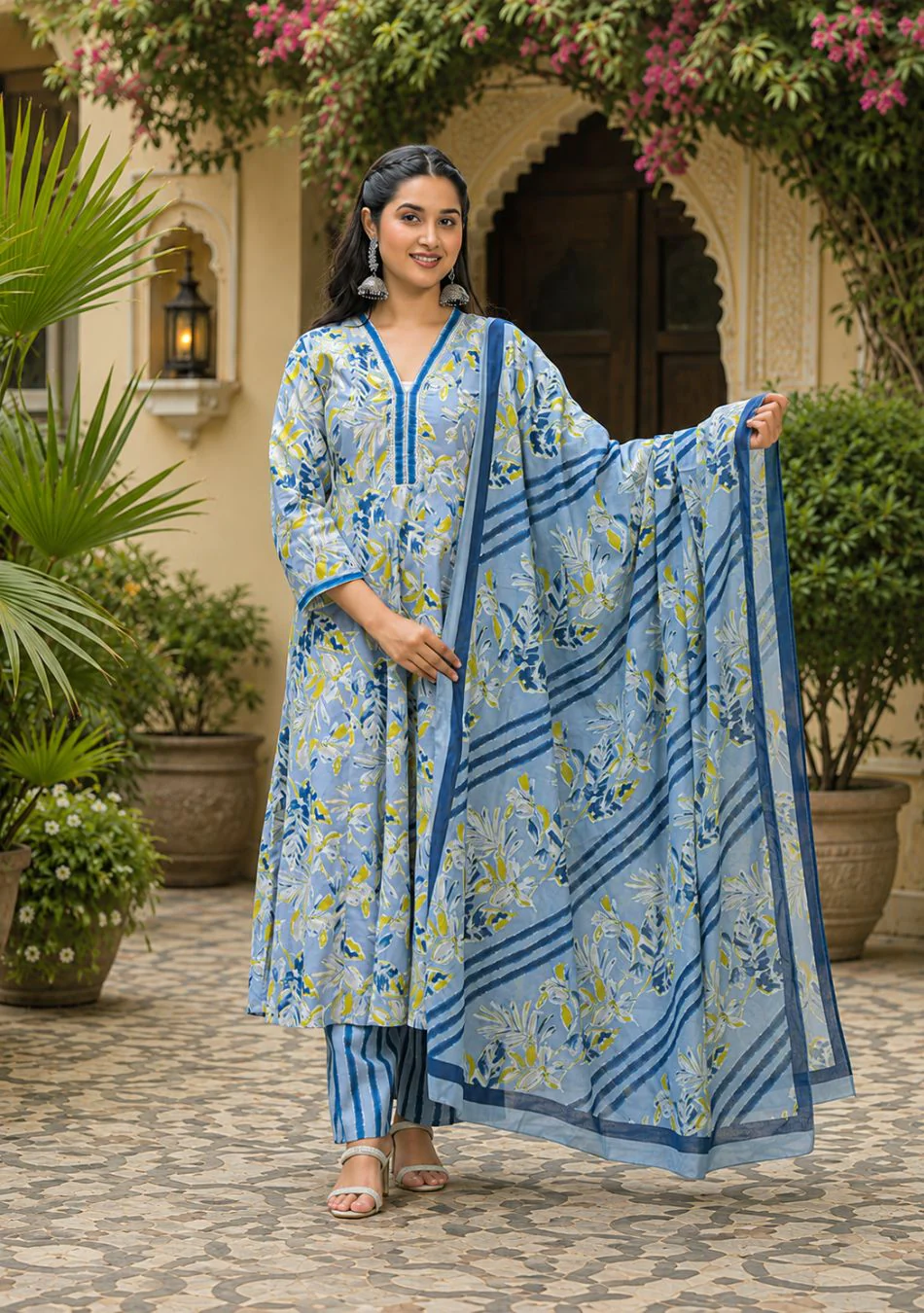 The Riviera Bloom Suit Set - Image 7
