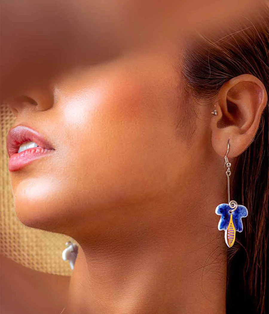Blue Leaf Earrings and Pendant Set - Image 6