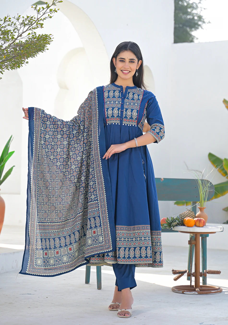 Aravalii Royal Paisley Anarkali Set