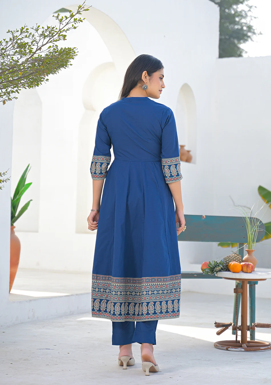 Aravalii Royal Paisley Anarkali Set - Image 7