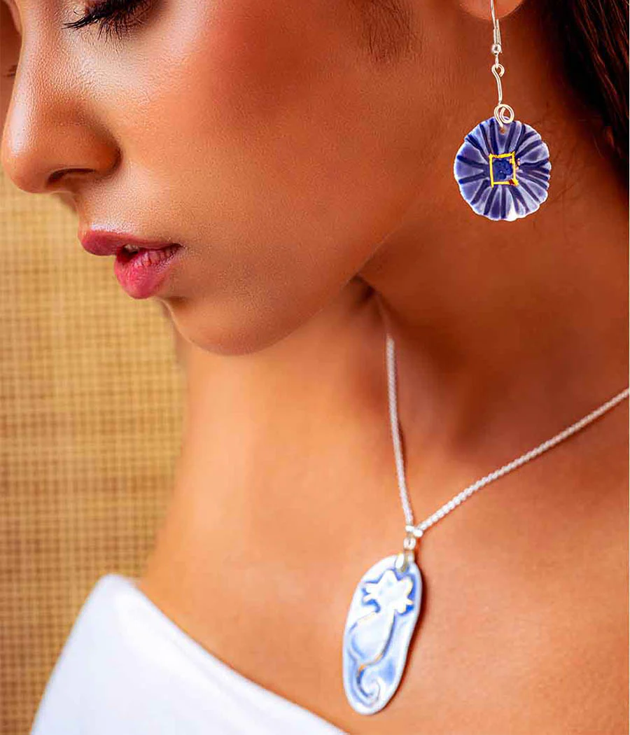 Blue Pennywort earring with Whisker Charm Cat Pendant - Image 3