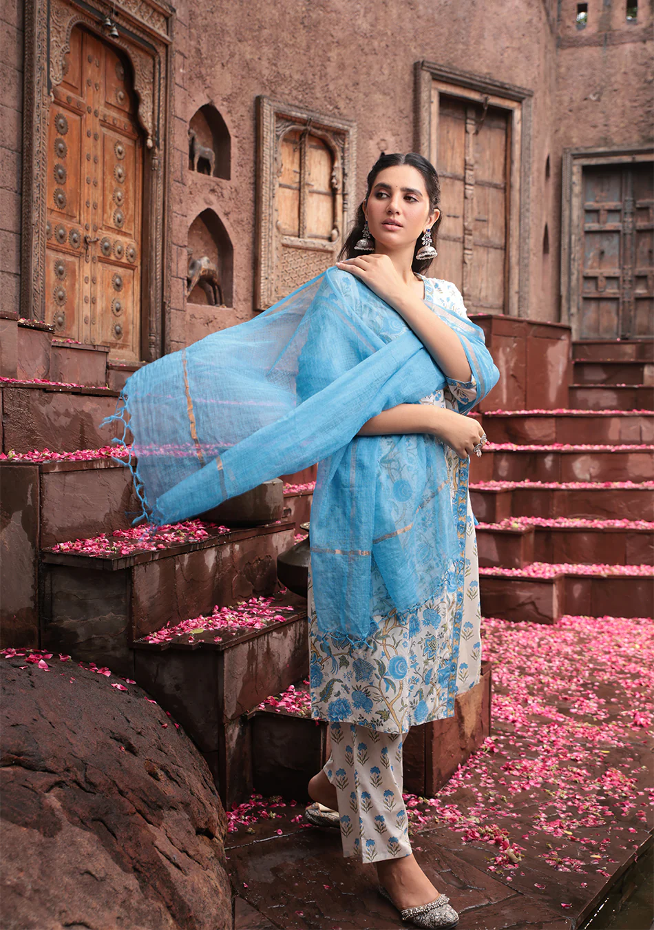 Aravalii Azure Serenade Suit Set - Image 3