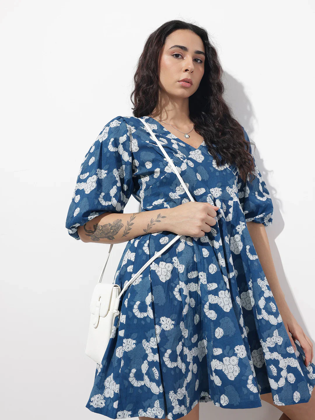Blue V-Neck Short Bell Sleeves Mini Cotton Dress - Image 3