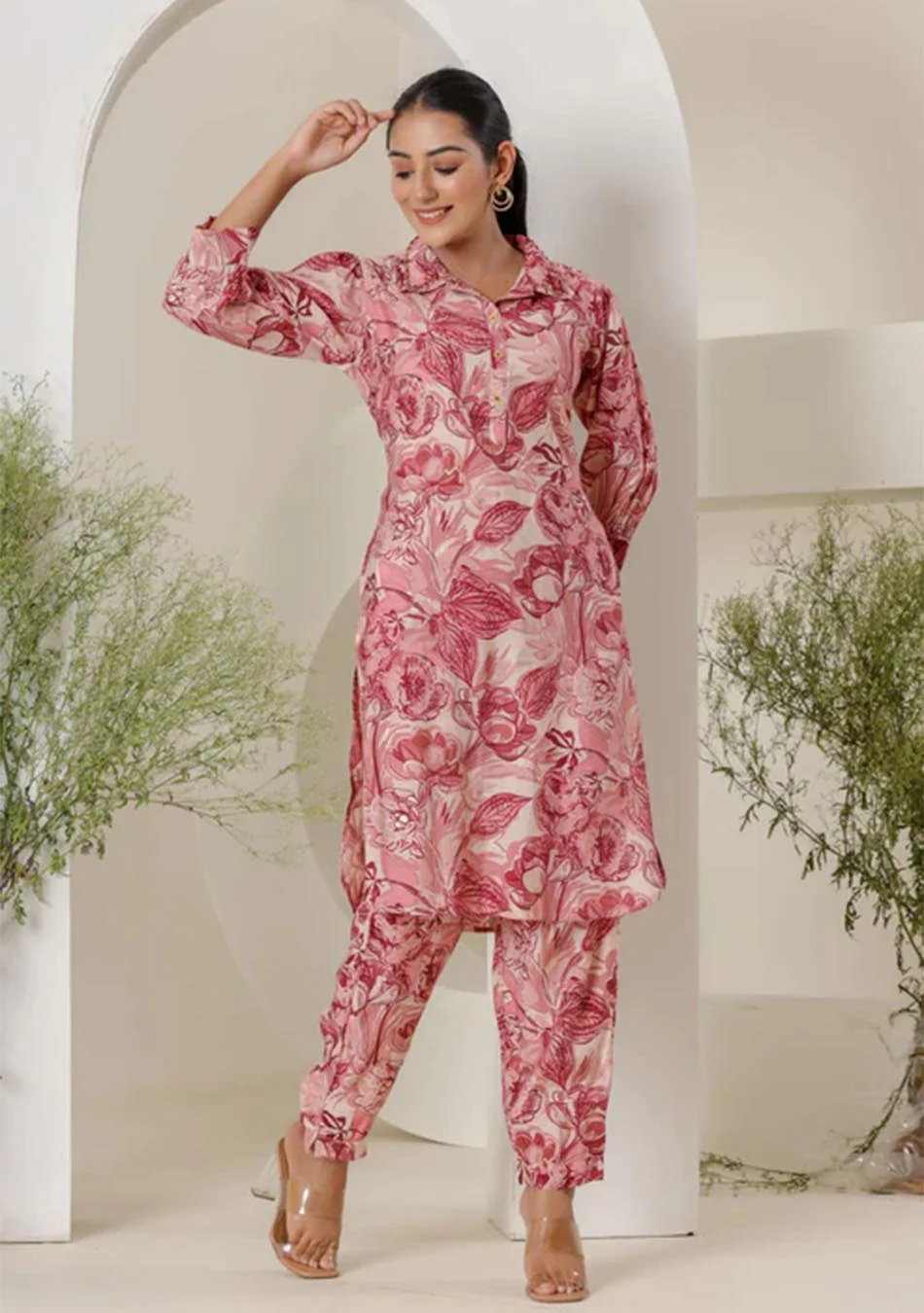 Maroon & White Print Muslin Kurta With Hem Cuffed Pant Set - Image 3