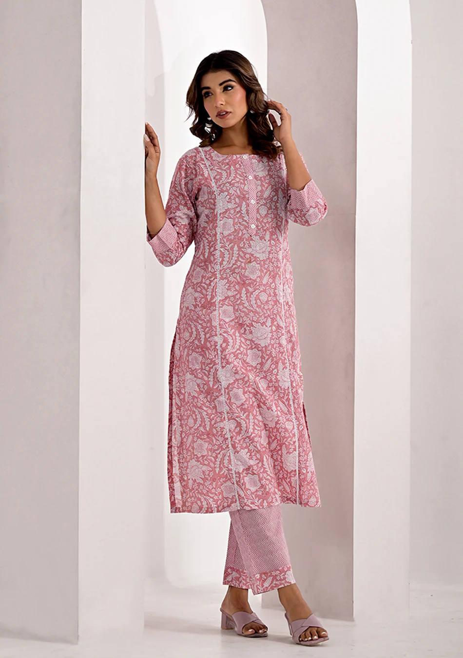 Raasberry Floral Kurta Pant Set