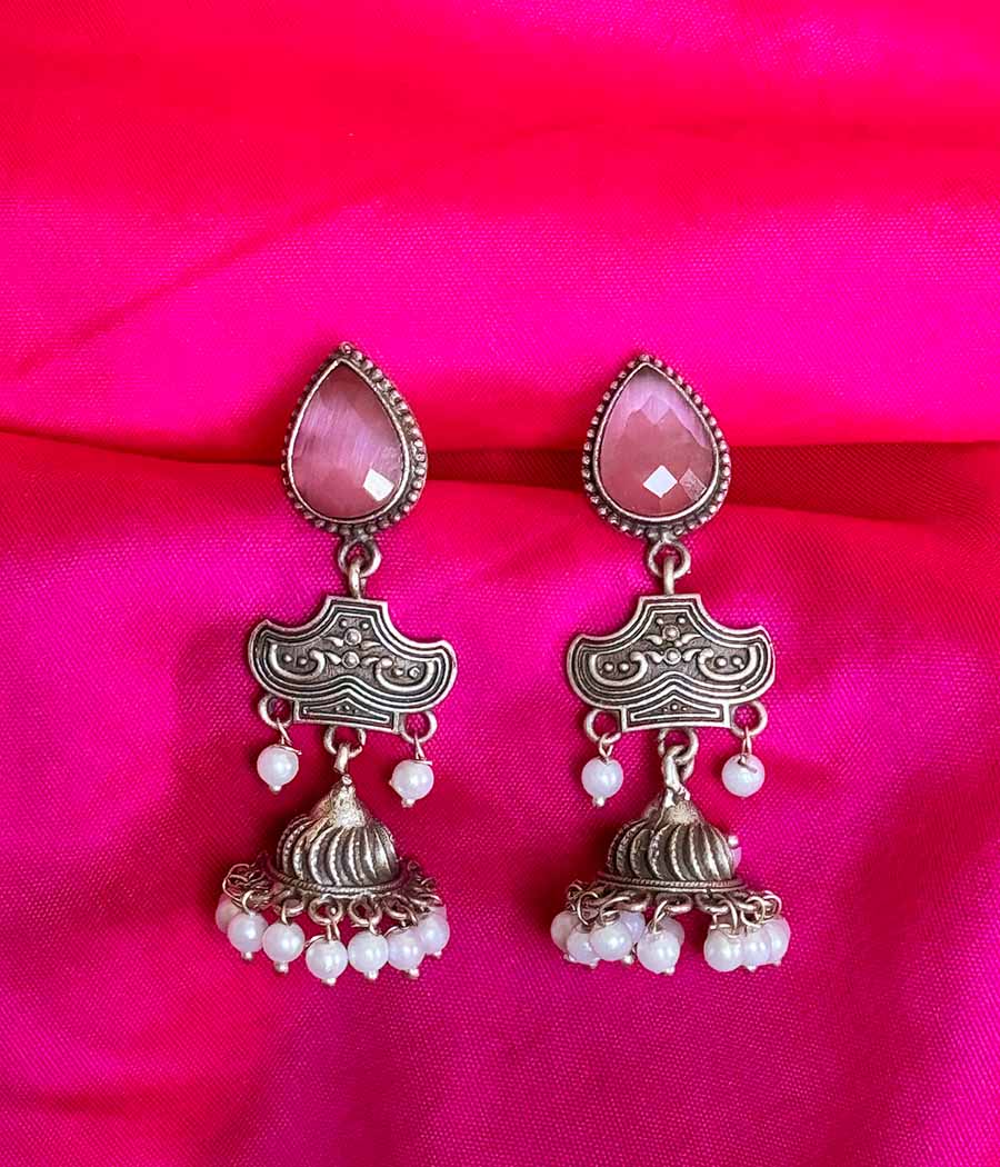 Blush Gem Pearl Cascade Danglers - Image 2