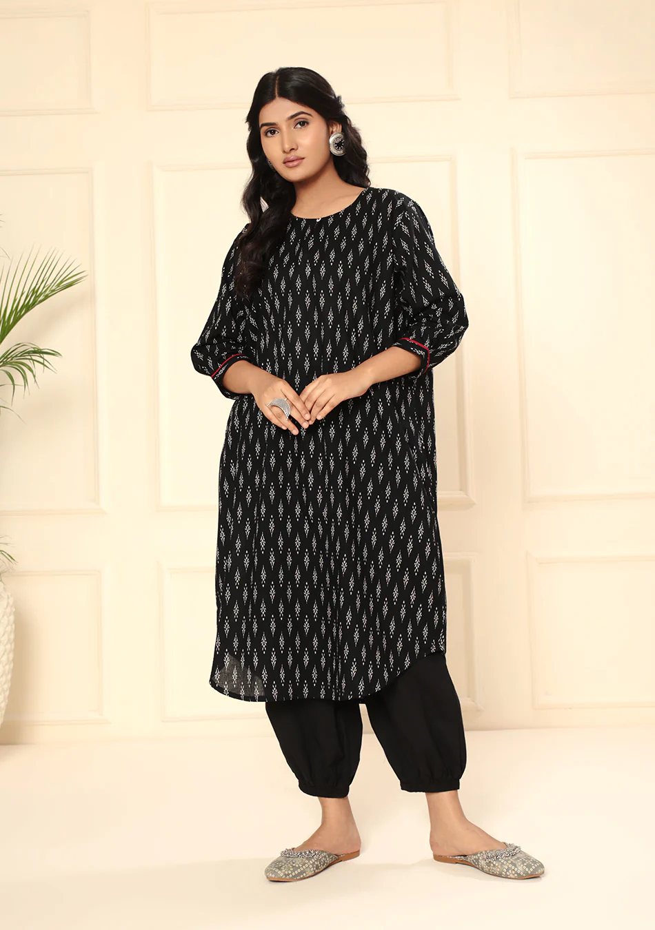 Boho Style Black Print Kurta - Image 10