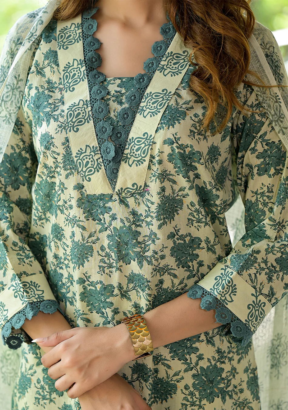 Aravalii Emerald Noor Kurta Set with Dupatta - Image 6