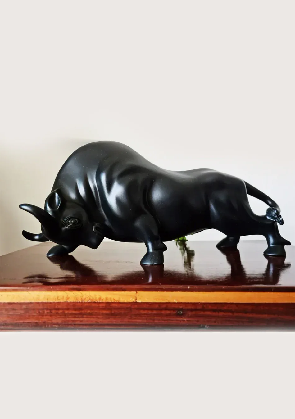 Aravalii Charging Bull Figurine - Image 4
