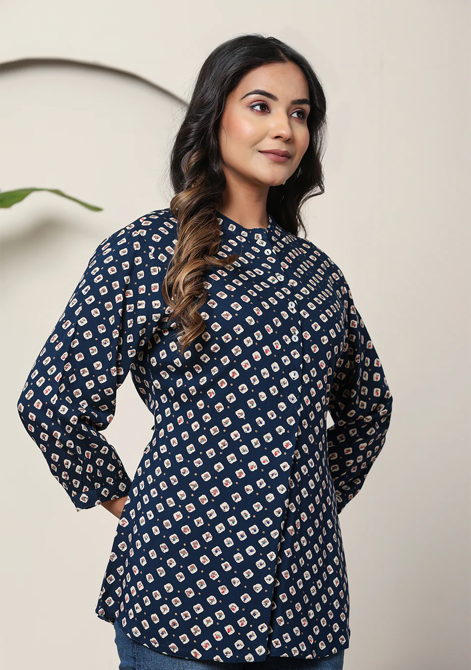 Cobalt diamond pleated top - Image 2