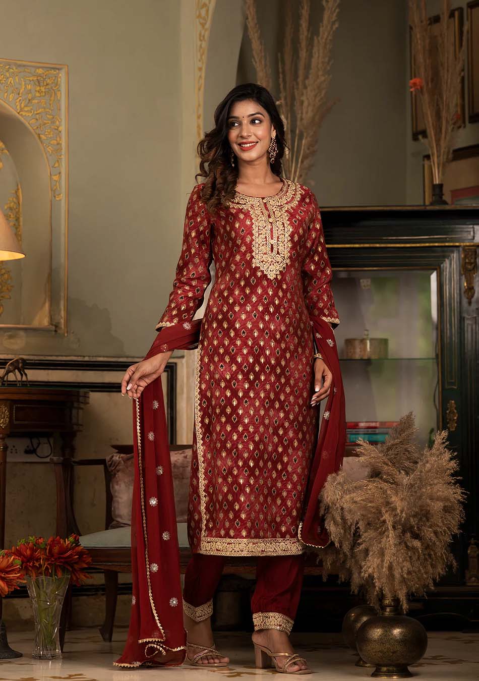 Deep Red Muslin Silk Zari work Kurta Pant With Dupatta - Image 3