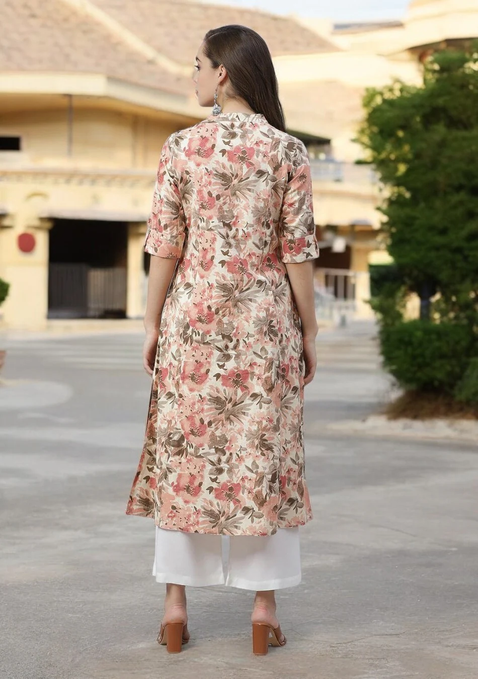 Cream Floral Print A-line cotton Kurta - Image 3
