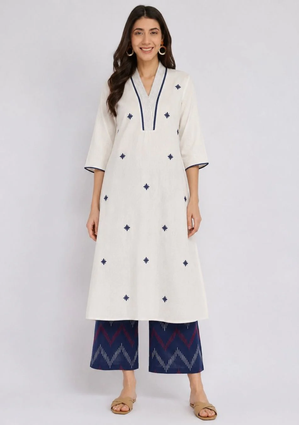 Aravalii Ivory Ikkat Noor Suit Set - Image 4