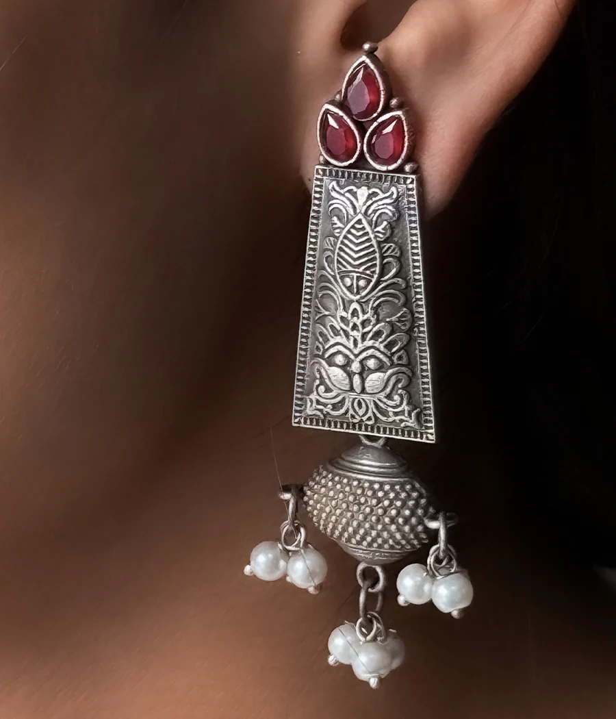 CRIMSON ENCHANTMENT ETHNIC PEARL DANGLER - Image 6