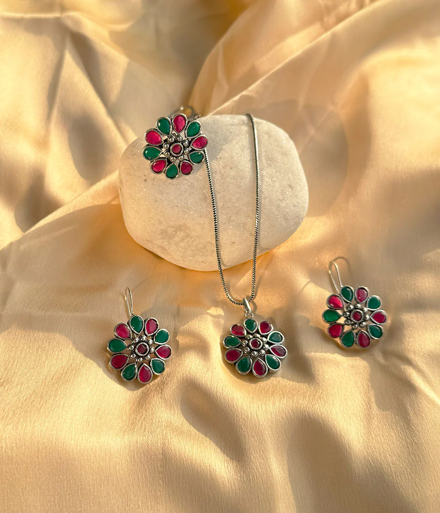 Crimson & Ivy Blossom Pendant Set - Image 11