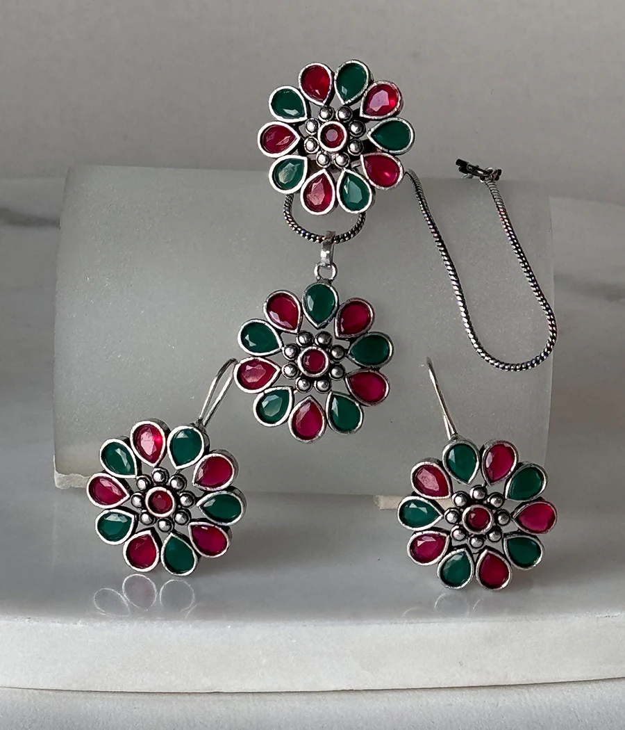 Crimson & Ivy Blossom Pendant Set - Image 13