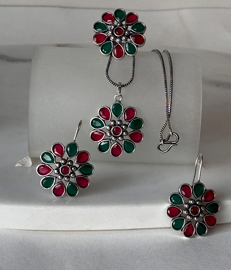 Crimson & Ivy Blossom Pendant Set - Image 14