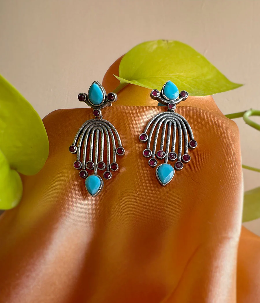 CYAN FROST RADIANCE STUDS - Image 2