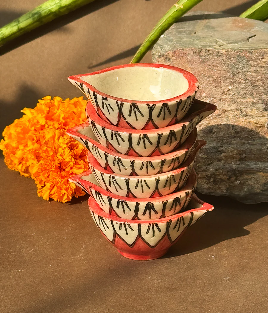 Red Blossom Diya - Set of 6 - Image 8