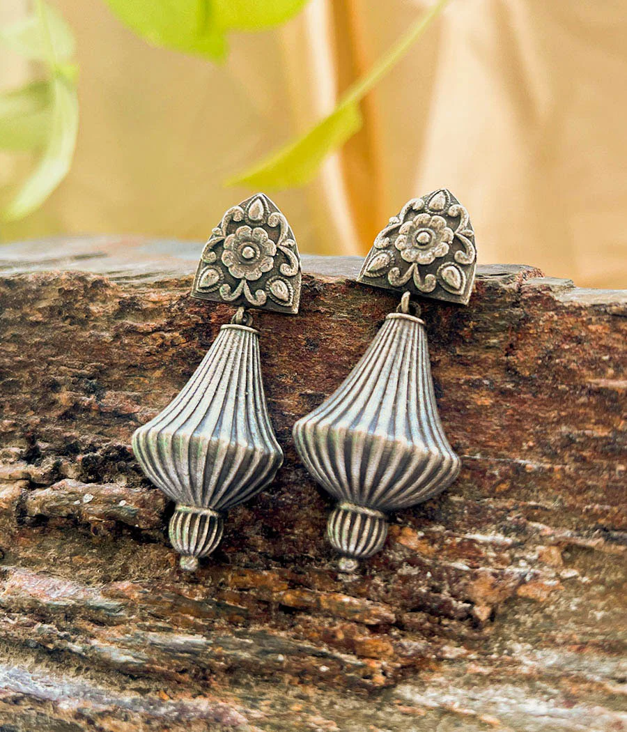 Dual Beat Dholak Shape Dangler - Image 3