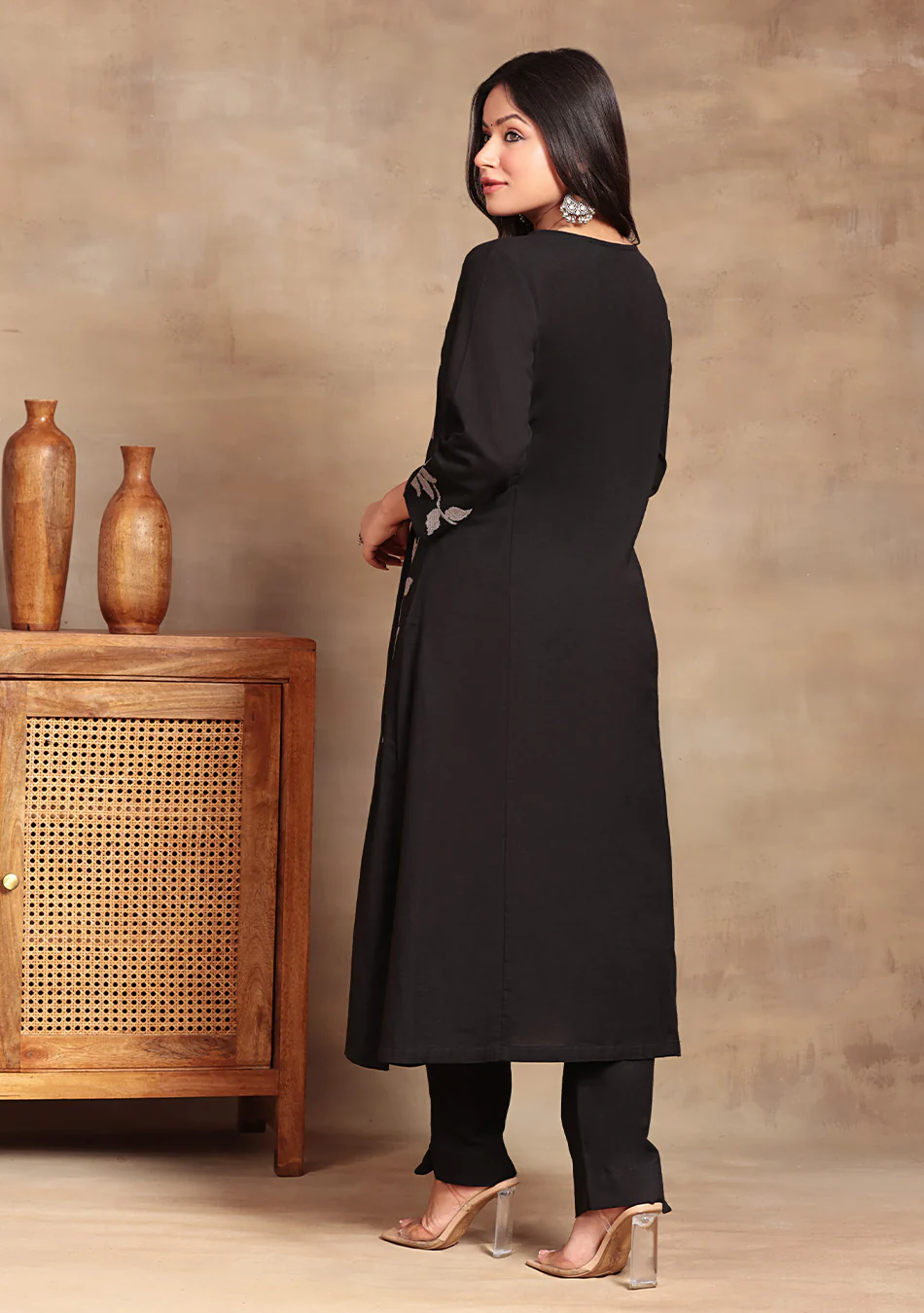 Aravalii Noir Bloom Co-ord Set - Image 4