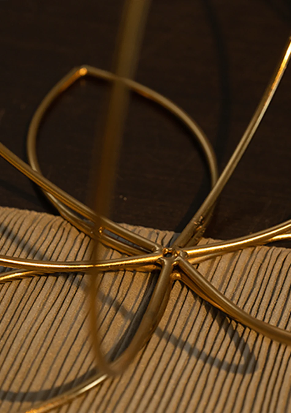 Gold Clover Candle Stand - Image 5