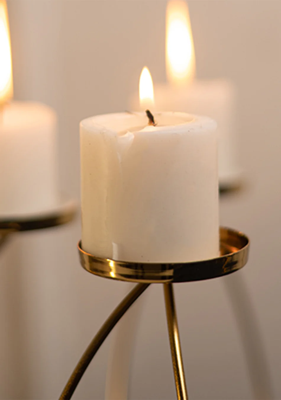 GOLD LOTUS CANDLE STAND - Image 5