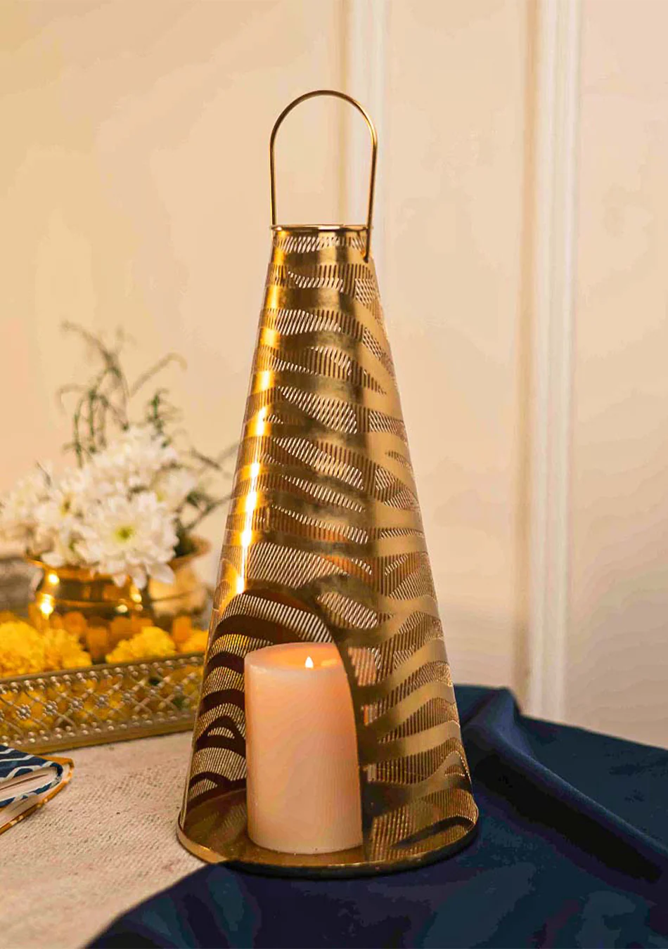 Gold Tiger Striped Lanterns - Image 2