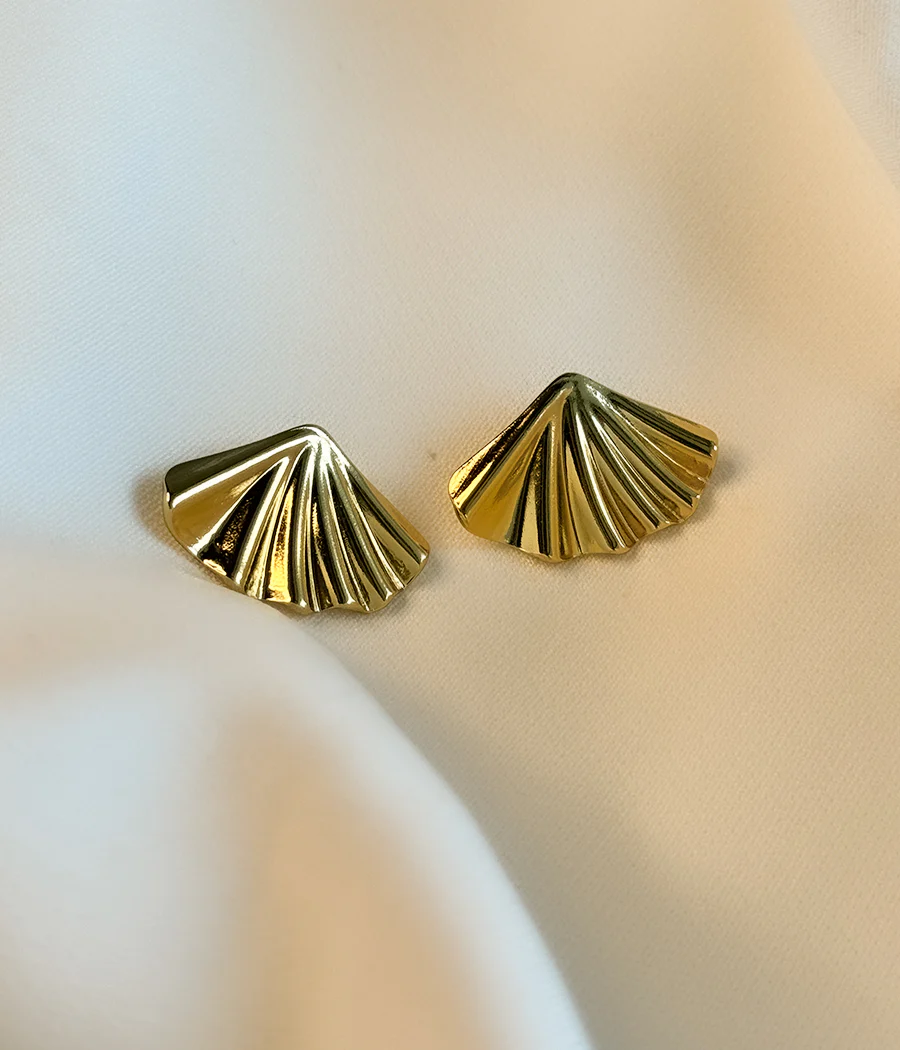 Golden Fan Stud Earrings - Image 3