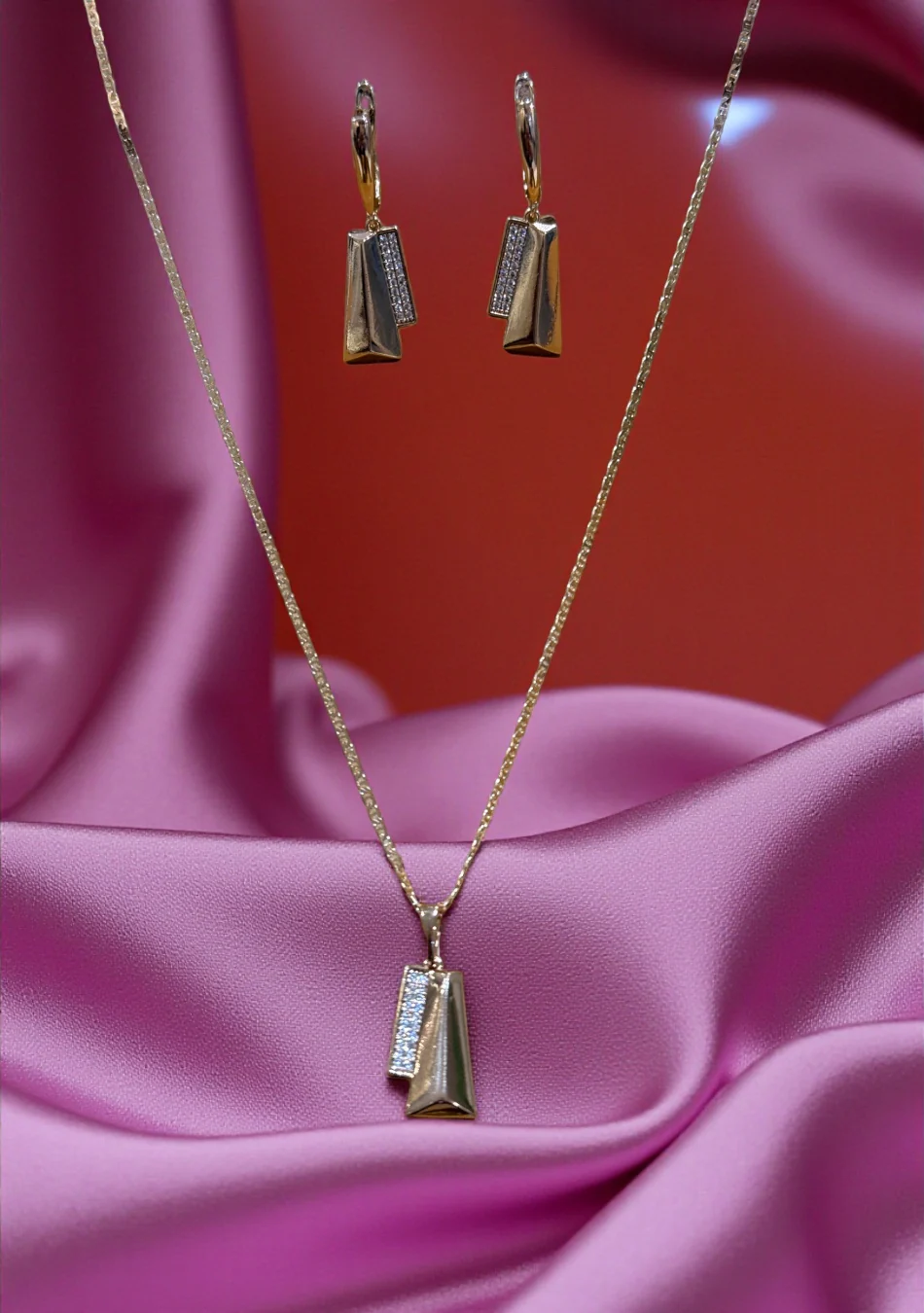 Golden Prism Elegance Set - Image 9