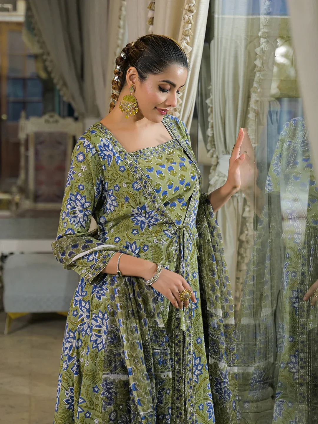 Green Hand Block Cotton Anarkali Kurta Pant With Dupatta & jacket - Image 2
