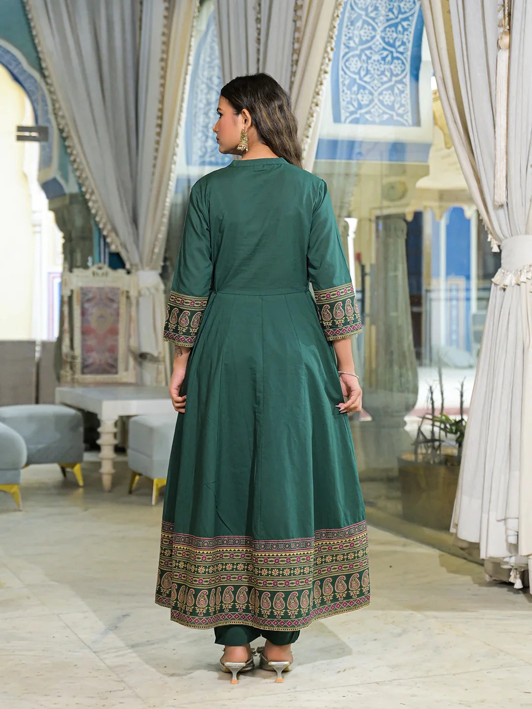 Green Paisley Print Cotton Anarkali Kurta Pant Set With Dupatta - Image 3