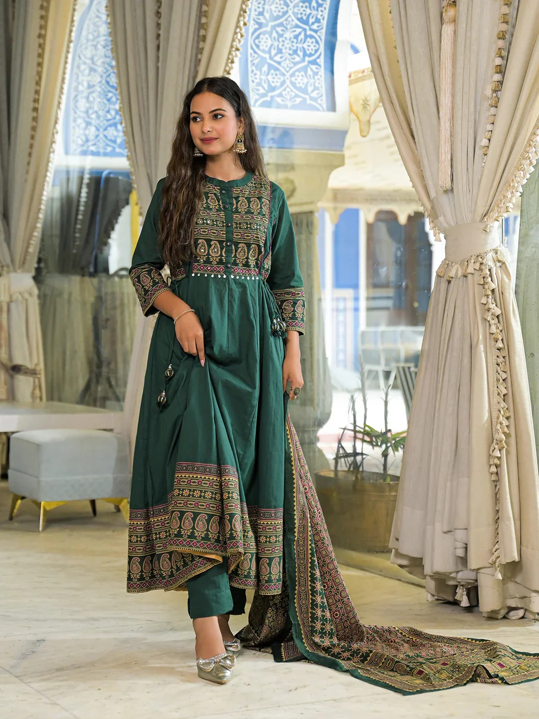 Green Paisley Print Cotton Anarkali Kurta Pant Set With Dupatta - Image 5